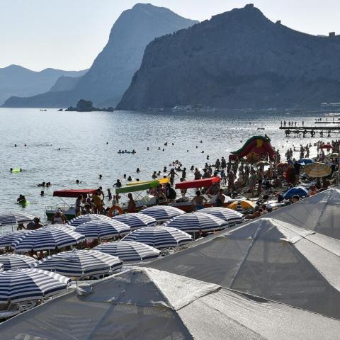 В Крыму началась подготовка к летнему туристическому сезону
