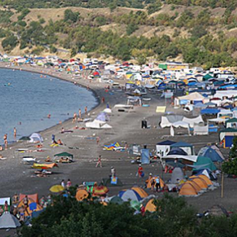 Дикий отдых по диким ценам в Крыму